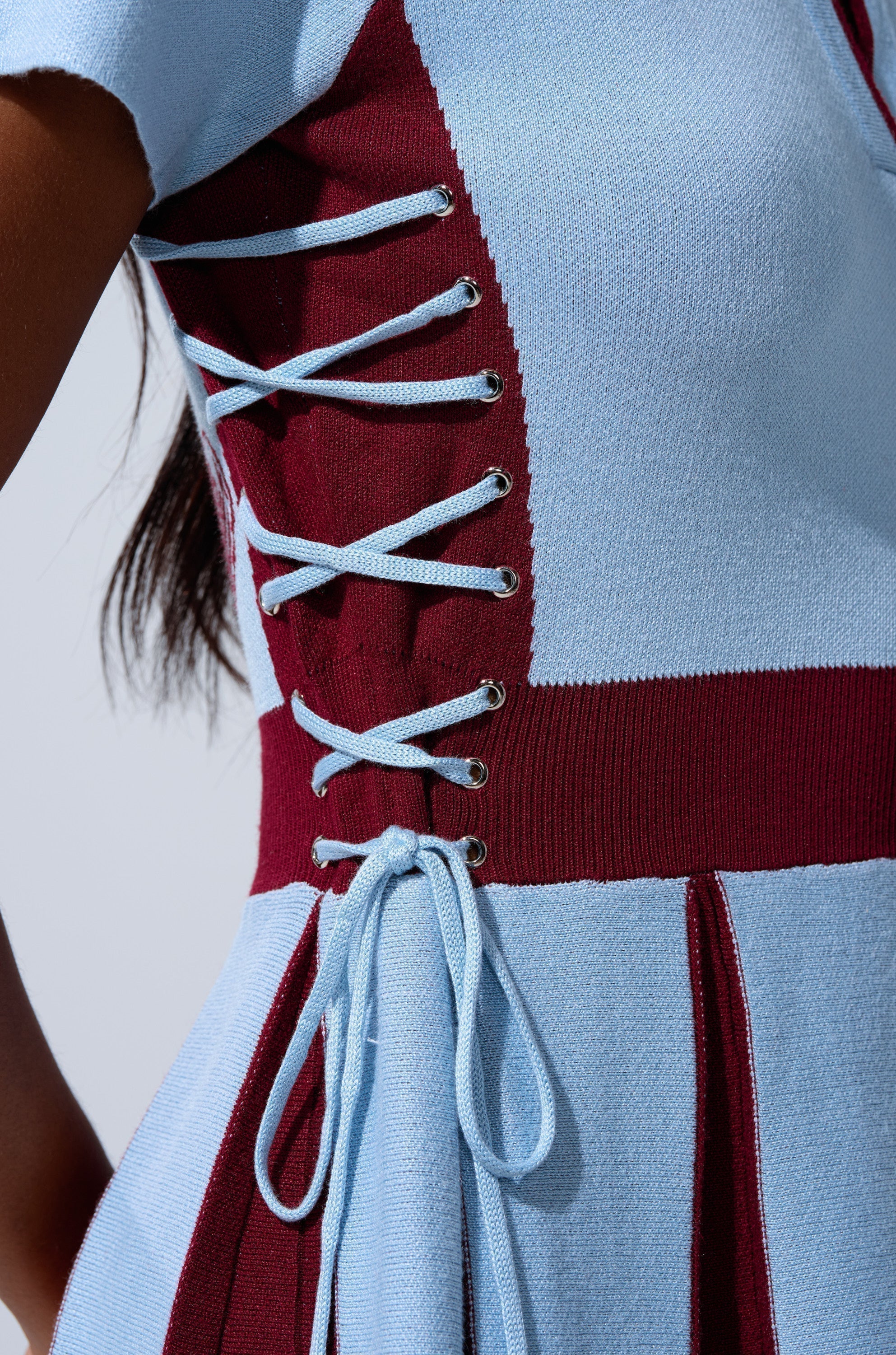 DREKE KNIT MINI DRESS IN BLUE AND BURGUNDY