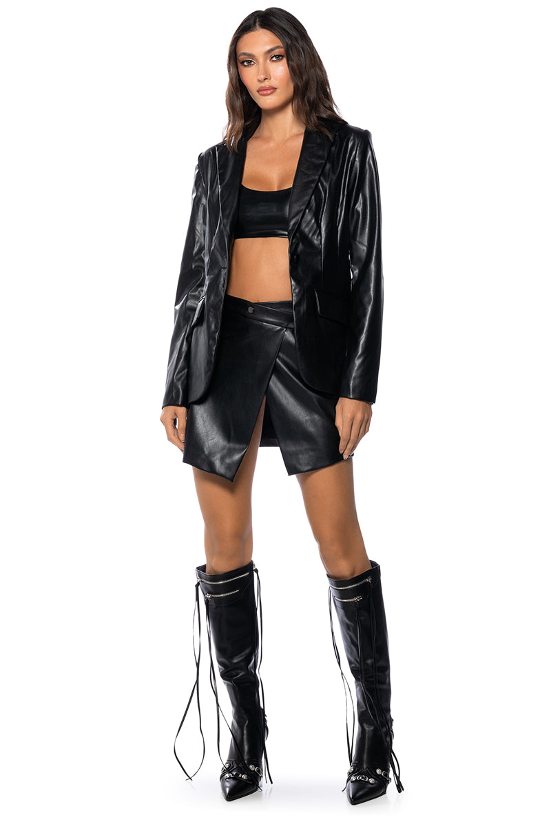 CAN'T BE TAMED FAUX LEATHER MINI SKIRT
