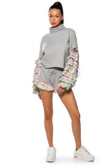 MODERN ESSENCE RUFFLE SLEEVE PULLOVER
