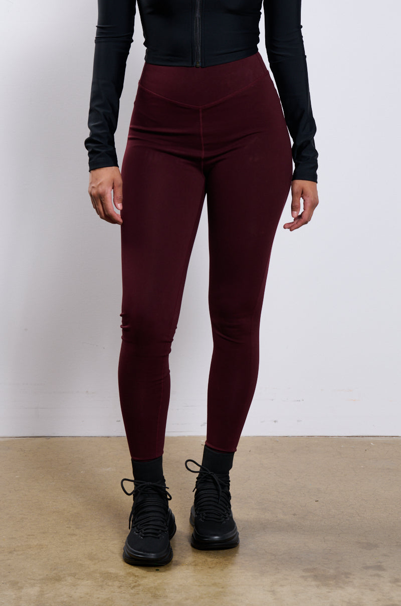 MOVIN AND GROOVIN LEGGING